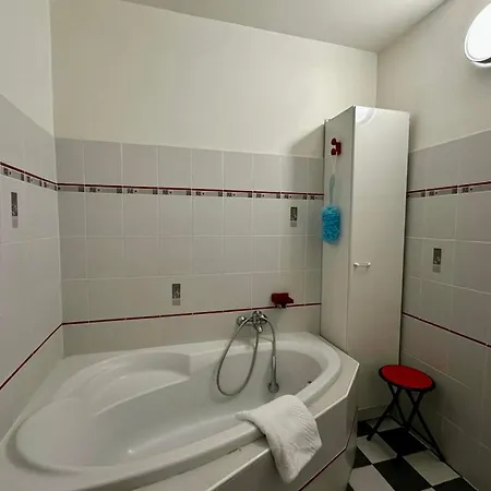 The Ballon Park- Bright With Air Conditioning Parking And Terrace! Holiday home Montpellier
